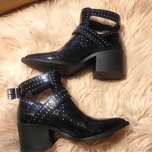 Steve madden boots